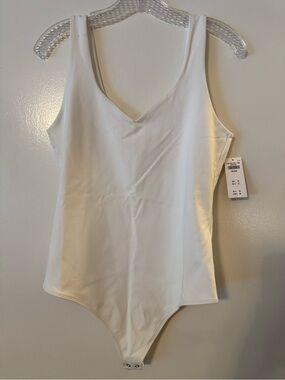 AF Sweetheart Neckline Bodysuit